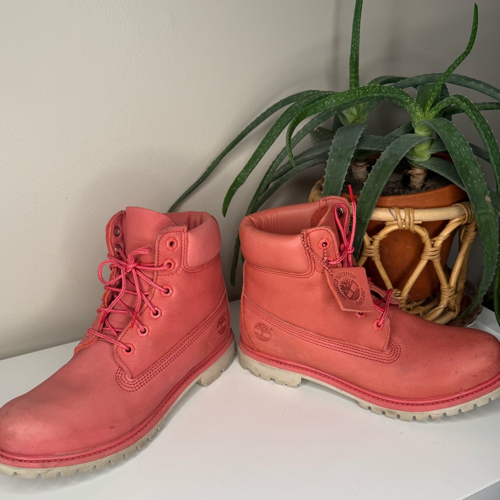 Timberland Women’s Premium Waterproof Boots Hiking Pink Leather PrimaLoft Size 9 - Picture 7 of 14